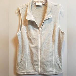 Quacker Factory Heather Gray with White Topstitch Rhinestone Zip Vest, L